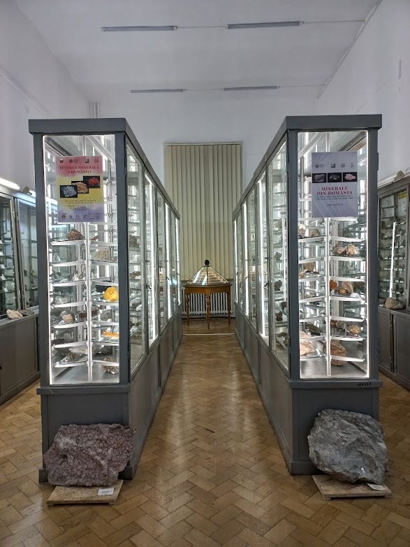 Închidere temporară a Muzeului de Mineralogie